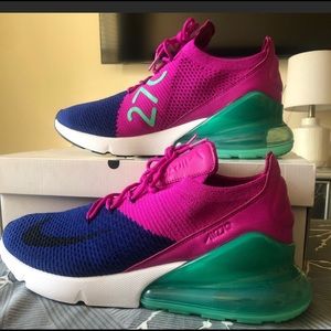 Nike Flyknit 270 - 10.5